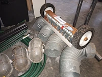 Lot 260 - doe-het-zelf materiaal. 12 stuks - afbeelding 4 van  4