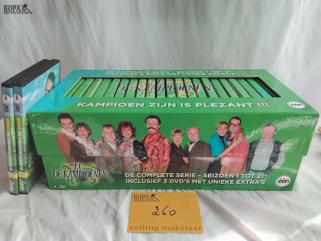 Lot 260 - lot, dvd's fc de kampioenen, box + extra - afbeelding 1 van  1
