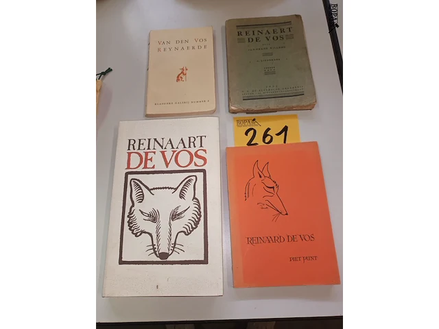 Lot 261 - boeken reinaard de vos. 4 stuks - afbeelding 1 van  4