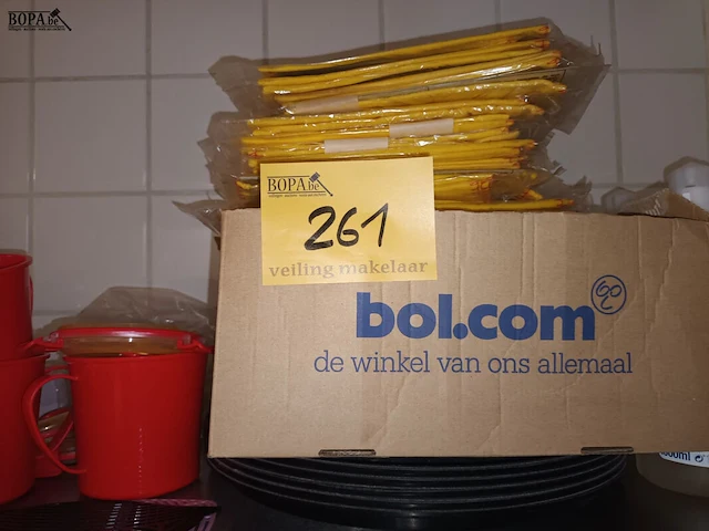 Lot 261 - diversen - afbeelding 3 van  4