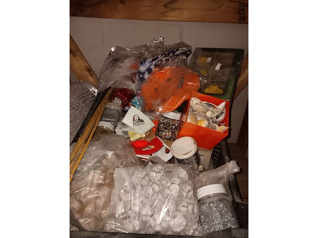 Lot 261 - seizoensdecoratie - afbeelding 6 van  8