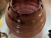 Lot 261 - vaas art deco in amethistkleur - afbeelding 2 van  3