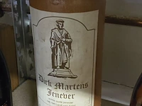 Lot 265 - diverse flessen, pinot noir, jenever, port en kurkendraaier - afbeelding 5 van  7