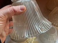 Lot 265 - diverse glazen lampenkappen - afbeelding 4 van  4