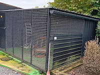 Lot 265 - hondenkennel - afbeelding 1 van  6