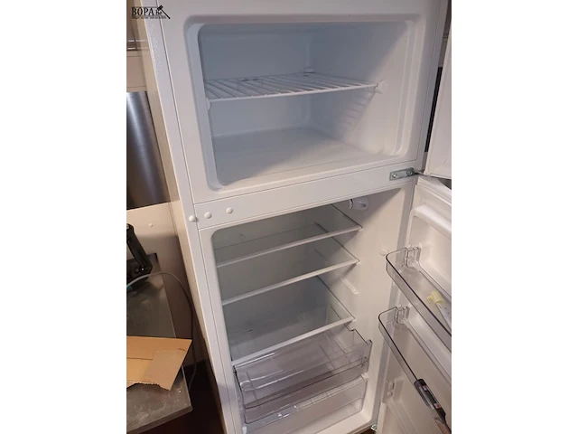 Lot 265 - koel/vries combinatie domo - afbeelding 2 van  3