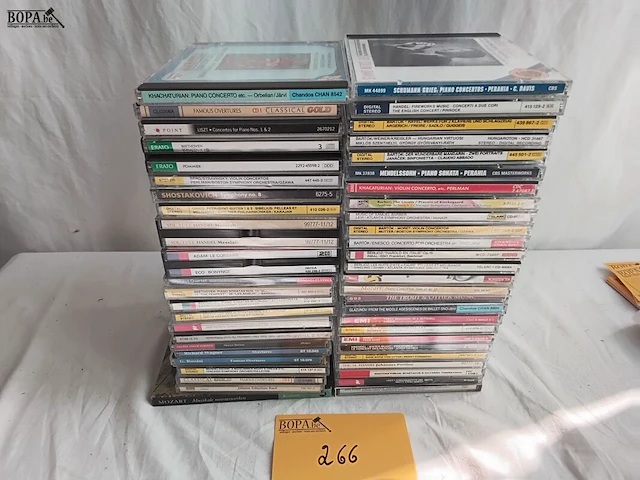 Lot 266 - lot, cd's, klassiek, stapel - afbeelding 1 van  3