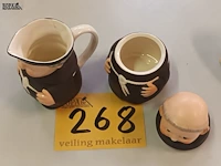 Lot 268 - melkkan en suikerpotje goebel - afbeelding 3 van  5