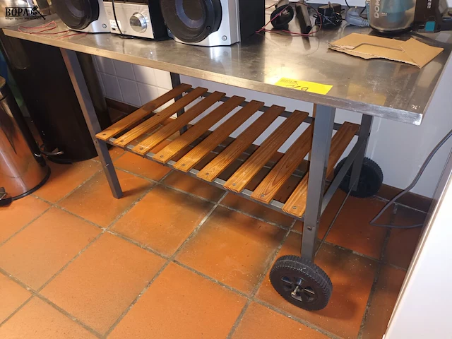 Lot 269 - keukentrolley - afbeelding 2 van  3