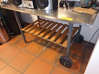 Lot 269 - keukentrolley - afbeelding 2 van  3