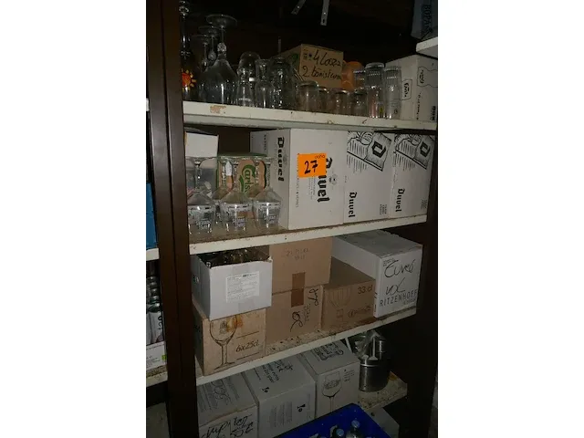 Lot 27 - diverse glazen en koffiekopjes - afbeelding 1 van  8