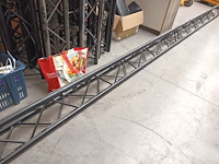 Lot 27 - driehoek truss zwart - afbeelding 3 van  5