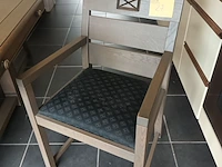 Lot 27 - eetkamer stoelen. 6 stuks - afbeelding 1 van  4