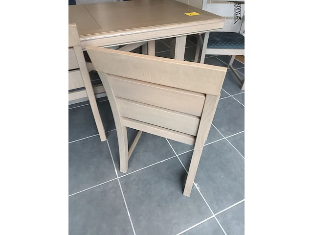 Lot 27 - eetkamer stoelen. 6 stuks - afbeelding 3 van  4