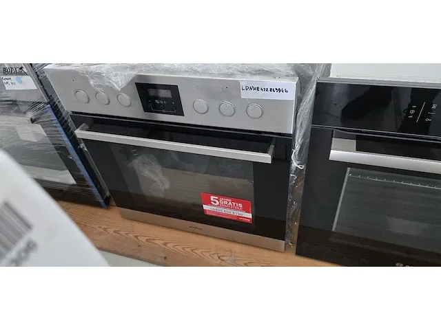 Lot 27 - inbouw oven + kookplaat priveleg - afbeelding 1 van  5