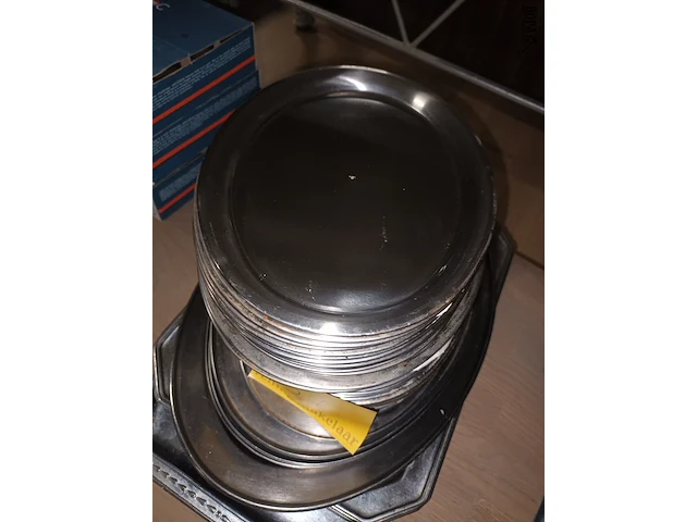 Lot 27 - inox serveerschaaltjes. 60 stuks - afbeelding 3 van  3