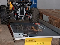 Lot 27 - lego technic rc x-treme off-roader - afbeelding 1 van  4