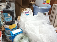 Lot 27 - lot producten - afbeelding 1 van  5