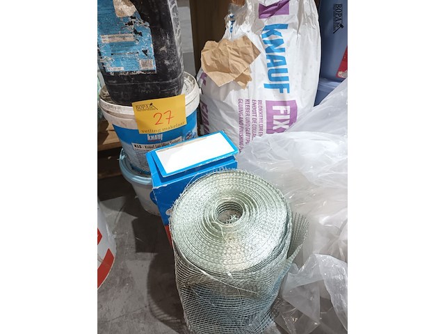 Lot 27 - lot producten - afbeelding 4 van  5