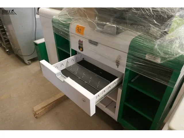 Lot 27 - lotto stand ( pm ) - afbeelding 5 van  6
