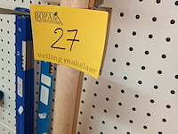 Lot 27 - spitvork. 2 stuks - afbeelding 2 van  3