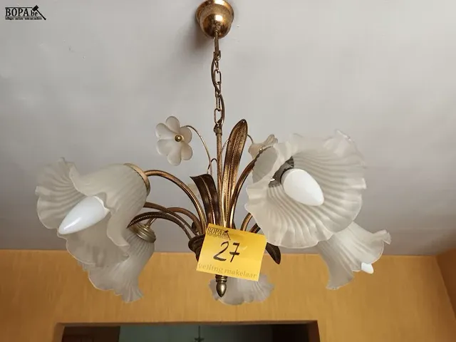 Lot 27 - vintage luchter - afbeelding 1 van  3