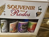 Lot 271 - diverse mini flesjes drank ong 42 stuks - afbeelding 4 van  9