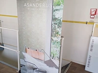 Lot 272 - rollup banner met draagtas - afbeelding 1 van  3