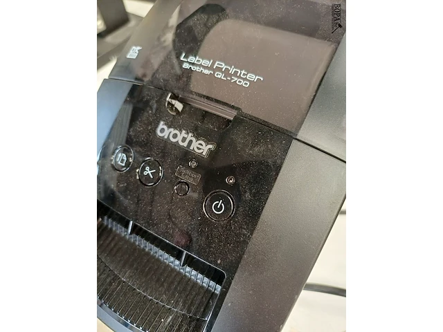 Lot 273 - brother labelprinter (h) - afbeelding 2 van  4