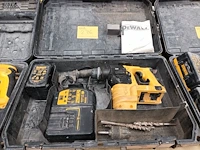 Lot 276 - klopboorhamer dewalt - afbeelding 1 van  5