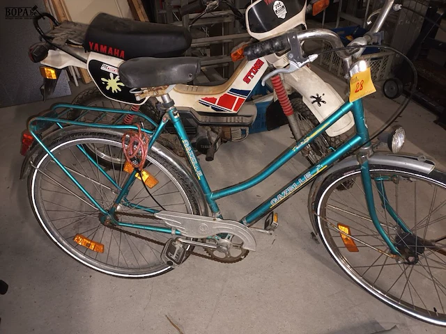 Lot 28 - damesfiets gazelle - afbeelding 1 van  4