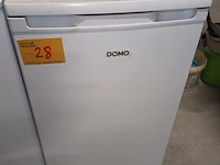 Lot 28 - diepvriezer domo - afbeelding 1 van  3