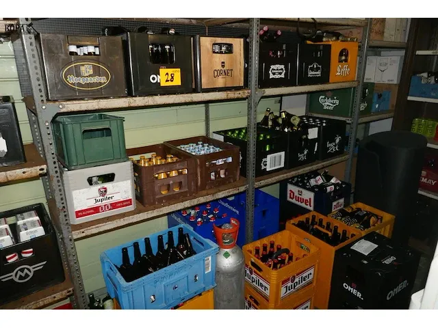 Lot 28 - diverse dranken - afbeelding 1 van  10