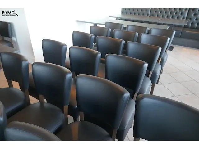 Lot 28 - horeca stoelen hilma 23 stuks - afbeelding 3 van  5