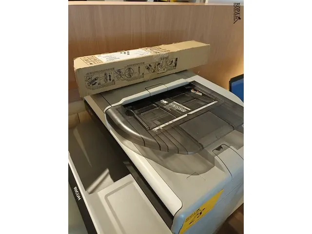 Lot 28 - kopieermachine ricoh - afbeelding 5 van  5