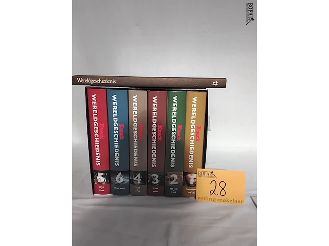 Lot 28 - lot boeken, wereldgeschiedenis, 7 stuks - afbeelding 1 van  1