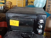 Lot 28 - oven primo - afbeelding 1 van  3