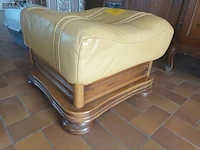 Lot 28 - poef - afbeelding 3 van  3