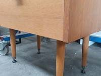 Lot 28 - retro nachtkastje - afbeelding 3 van  5