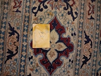 Lot 28 - tapijt - afbeelding 2 van  3