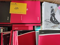 Lot 284 - lot operaboeken, bananendoos - afbeelding 3 van  3