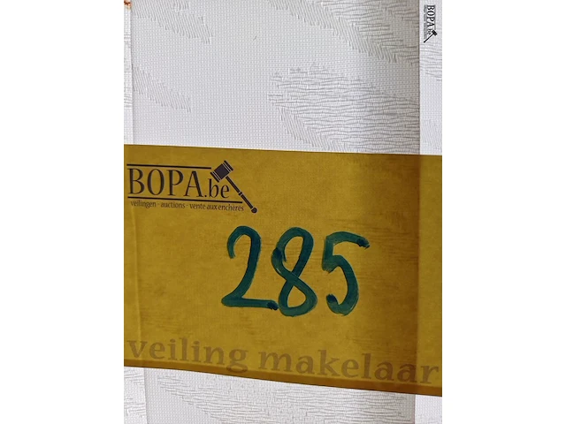 Lot 284 - verlichtingsrail rechthoek 7 spots (inkomhal burelen) - afbeelding 4 van  4