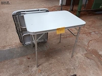 Lot 287 - vouwbare kampeertafel. 4 stuks - afbeelding 1 van  3