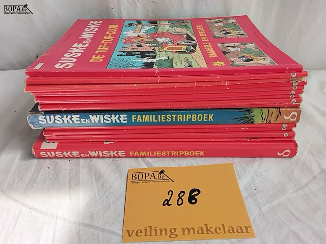 Lot 288 - lot strips, suske en wiske, stapel - afbeelding 1 van  2