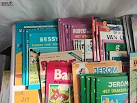 Lot 289 - lot strips, allerlei, stapel - afbeelding 2 van  4