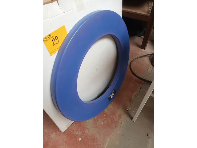 Lot 29 - dartboard surround - afbeelding 3 van  3