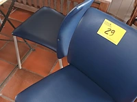 Lot 29 - design stoelen. 8 stuks - afbeelding 2 van  4