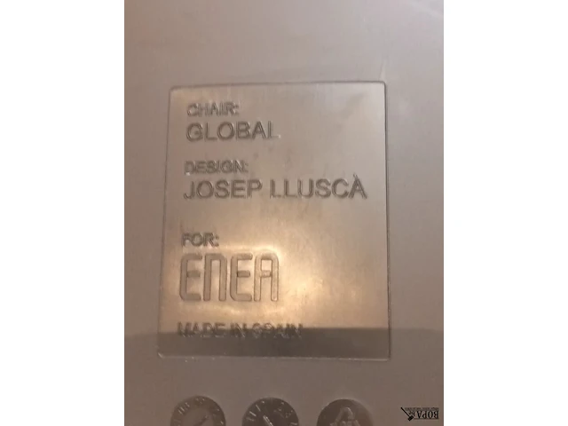 Lot 29 - design stoelen. 8 stuks - afbeelding 4 van  4