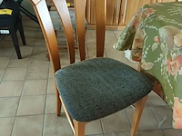 Lot 29 - eetkamerstoelen. 6 stuks - afbeelding 1 van  5
