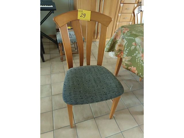 Lot 29 - eetkamerstoelen. 6 stuks - afbeelding 5 van  5